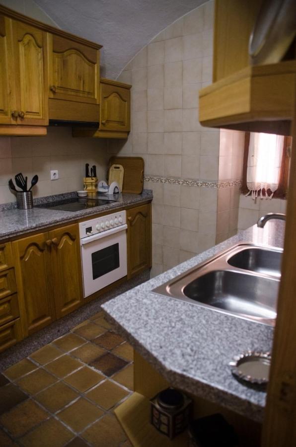 Casa Sierpes Apartman Caces Szoba fotó