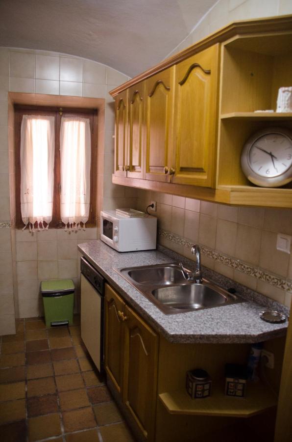 Casa Sierpes Apartman Caces Szoba fotó